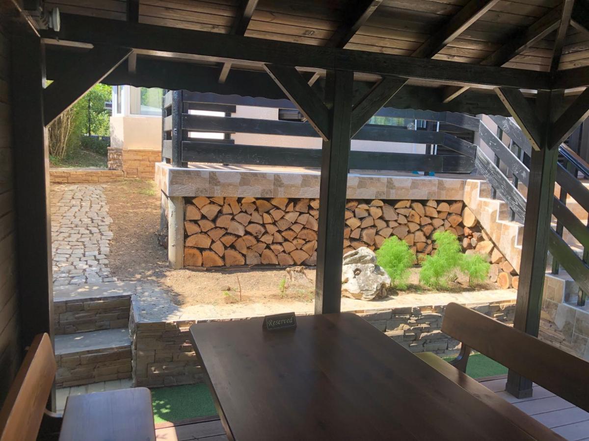 Вила Теkето I Vila Teketo Family Guest House Nikolovo Exteriör bild